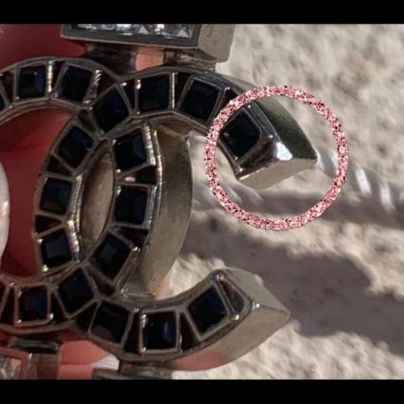 Chanel Strass Silver CC Love Necklace. Circa 2008 Spring Collection. - Picture 3 of 7